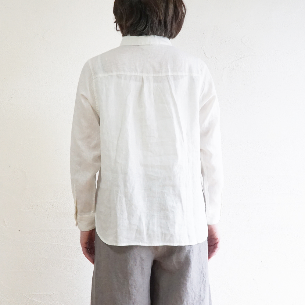 リネンシャツ