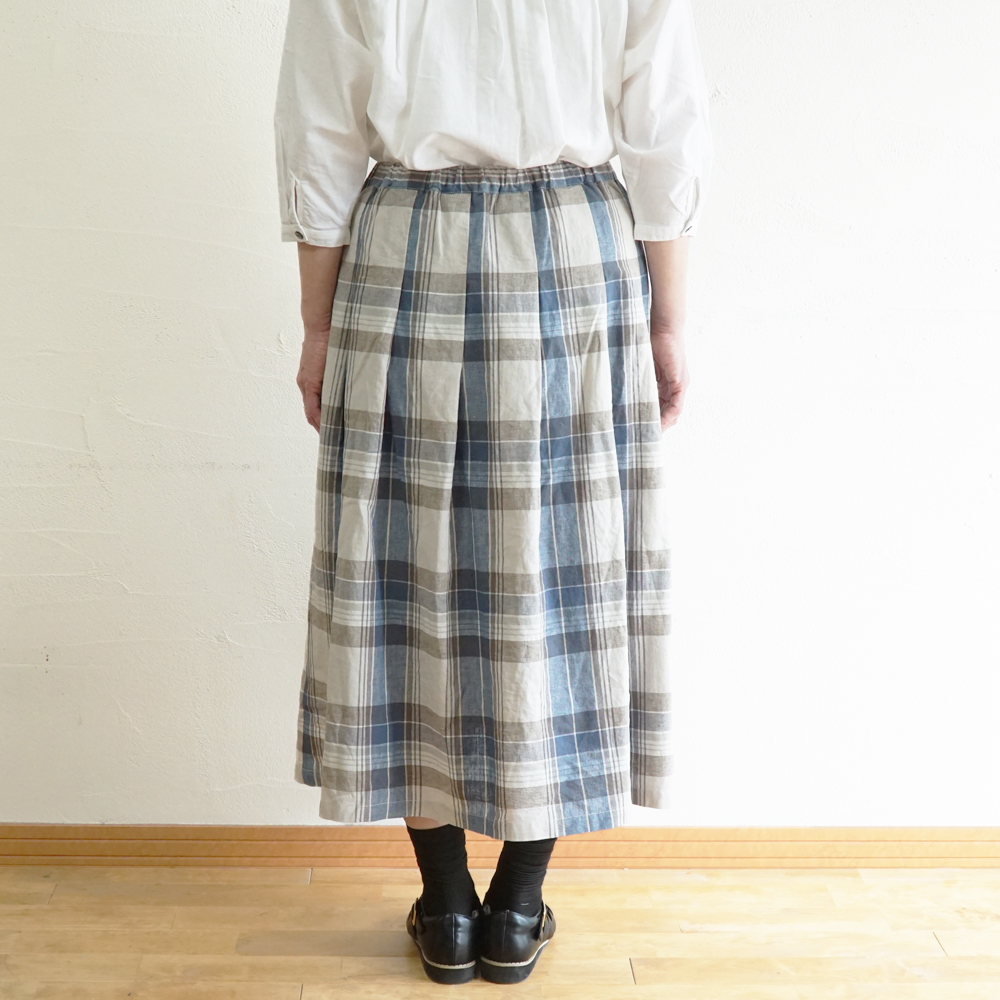 チェックスカート 