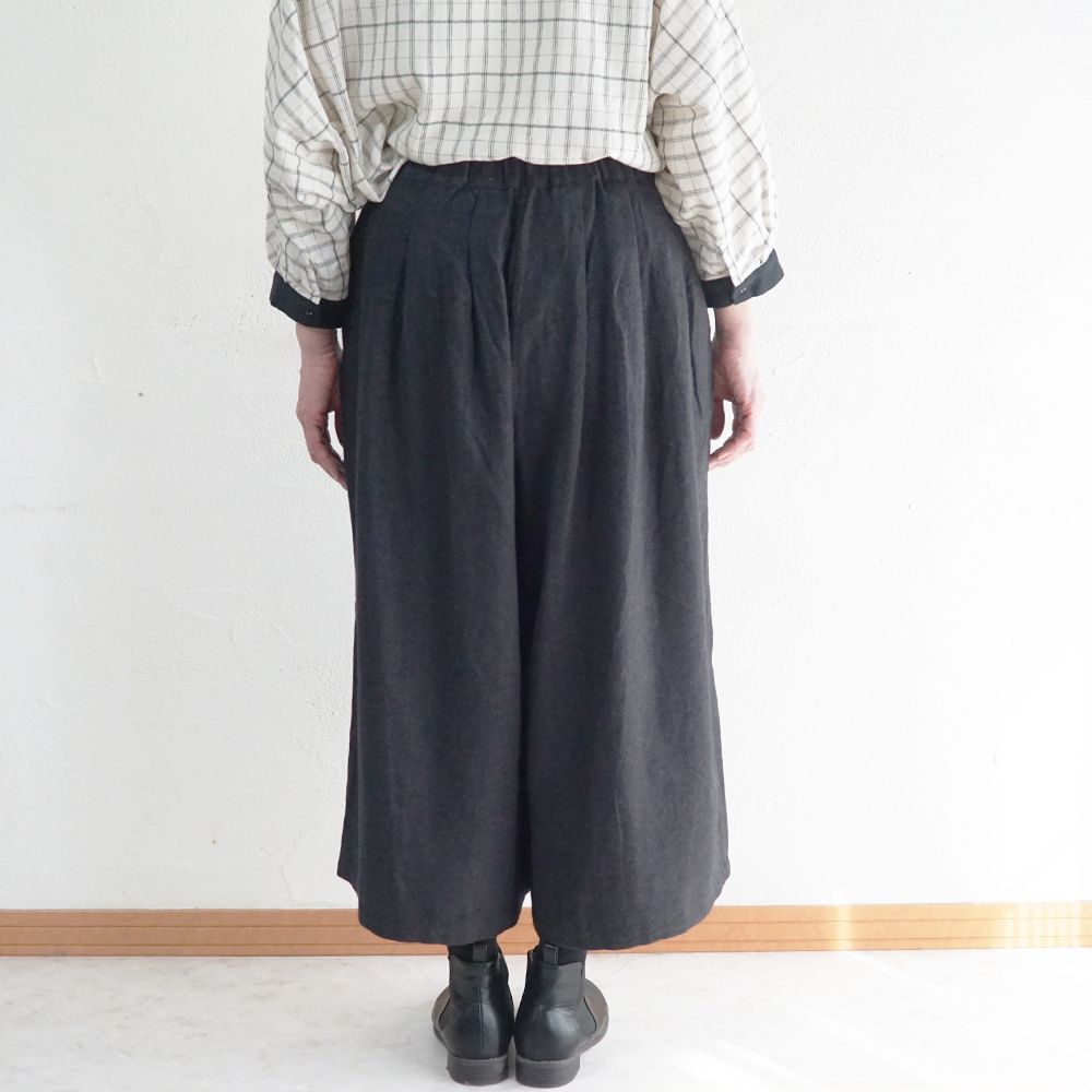 ワイドパンツ 