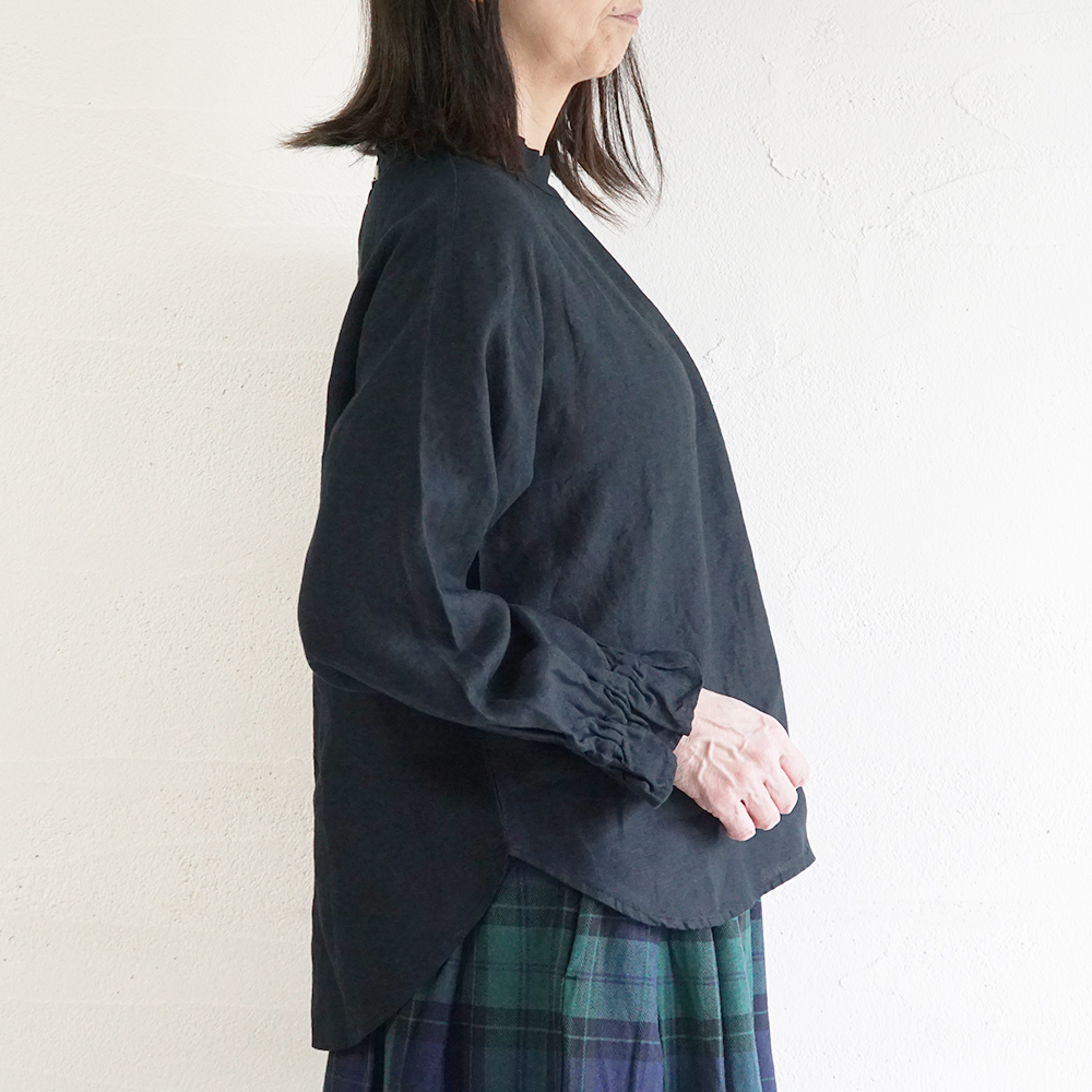 リネンブラウス 