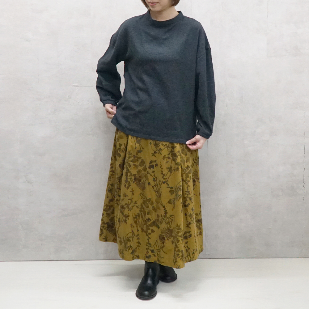 花柄スカート 