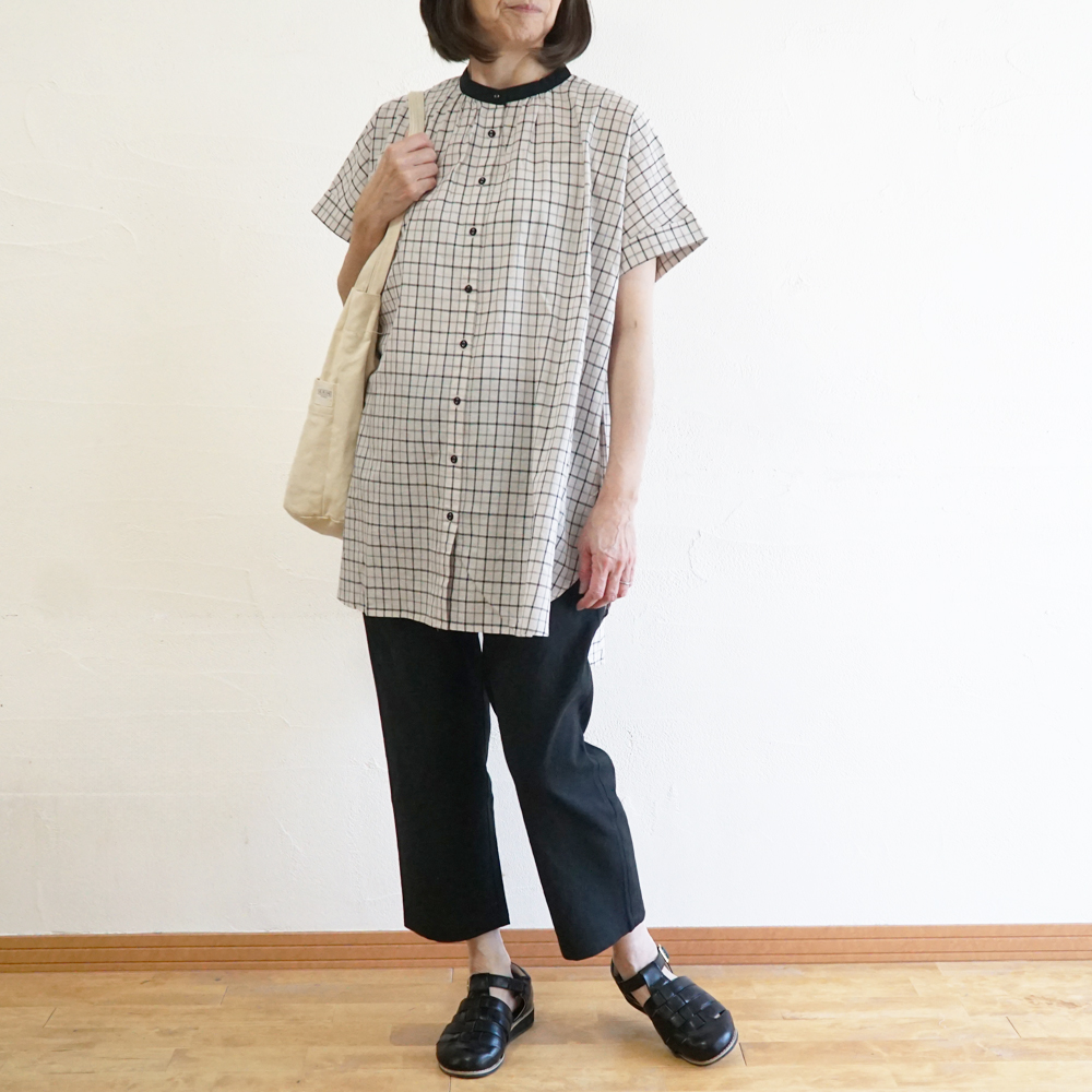 クロップドパンツ 