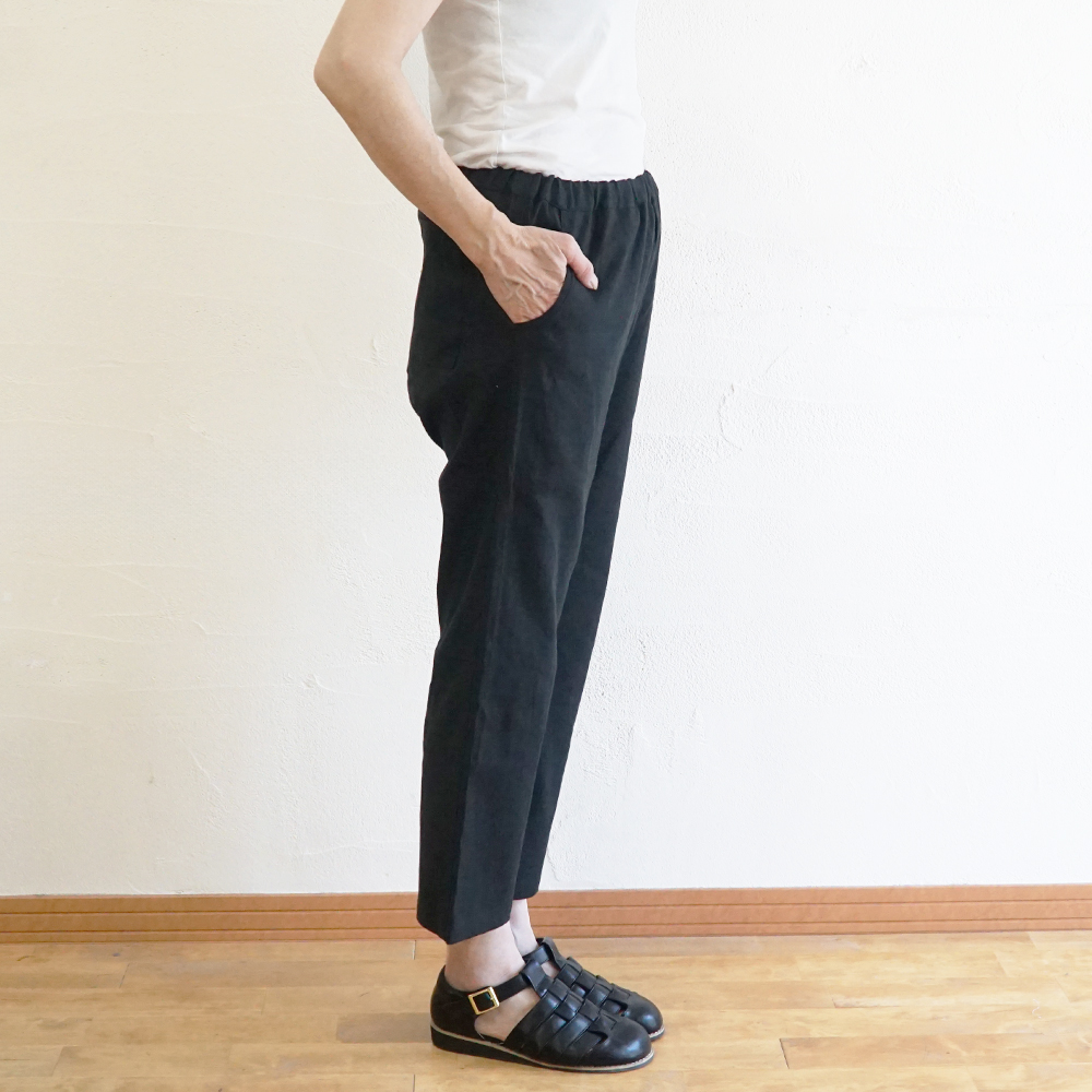 クロップドパンツ 