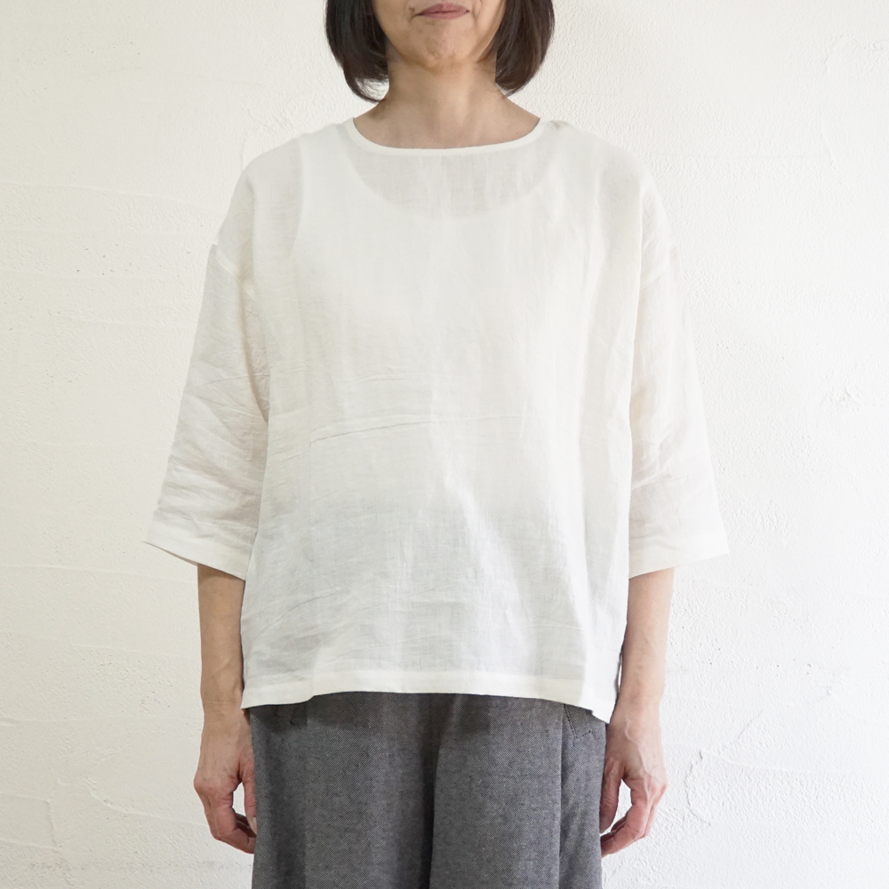 リネンブラウス 