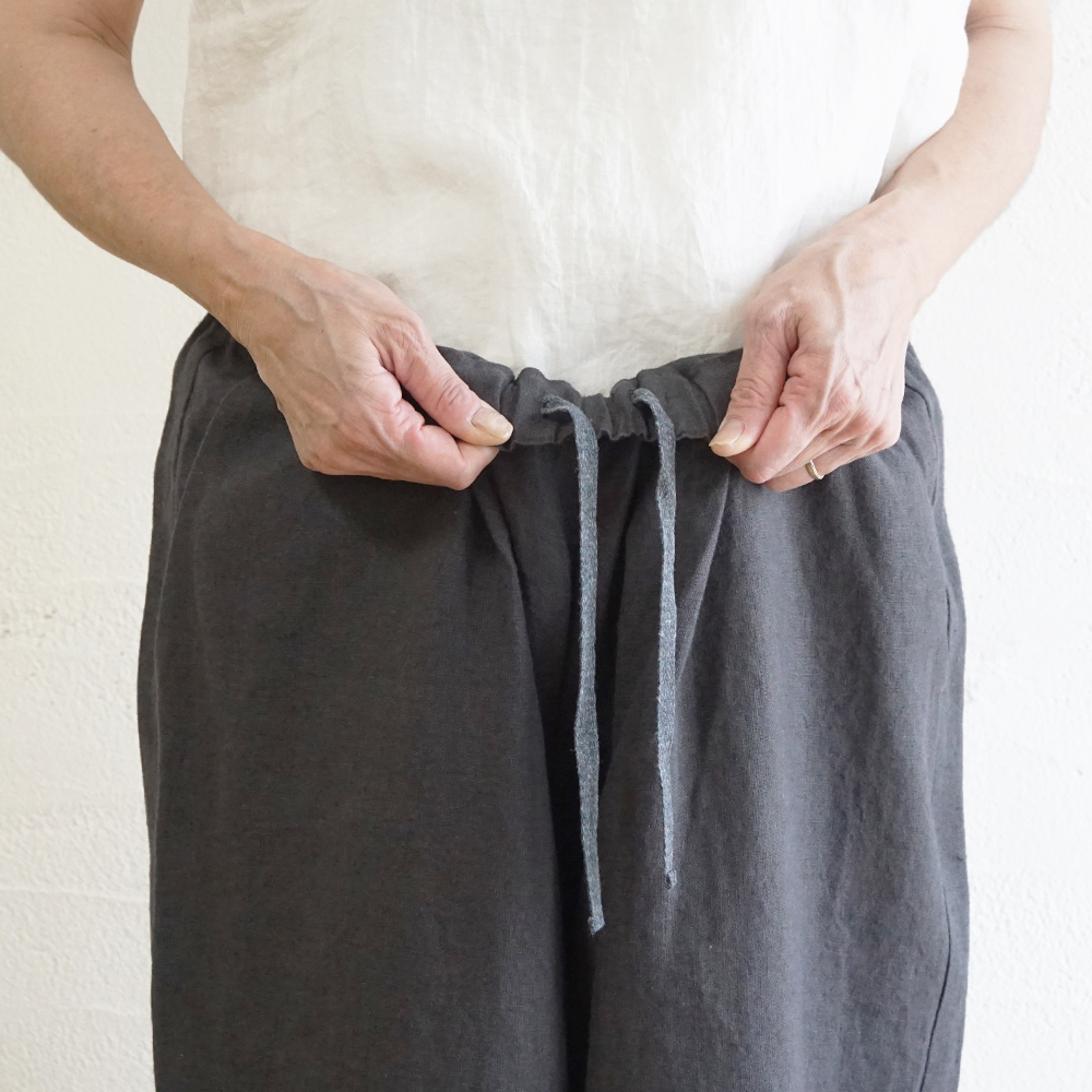 コクーンパンツ 