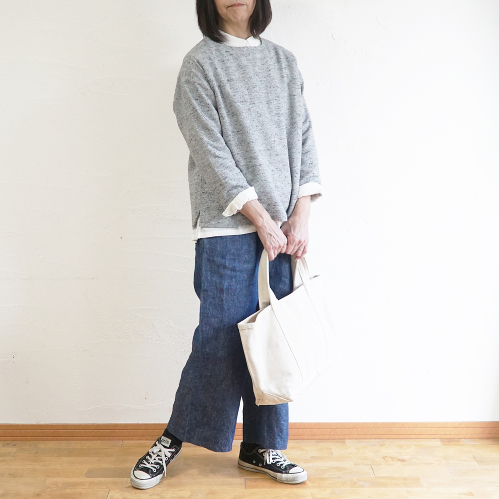 長袖プルオーバー 