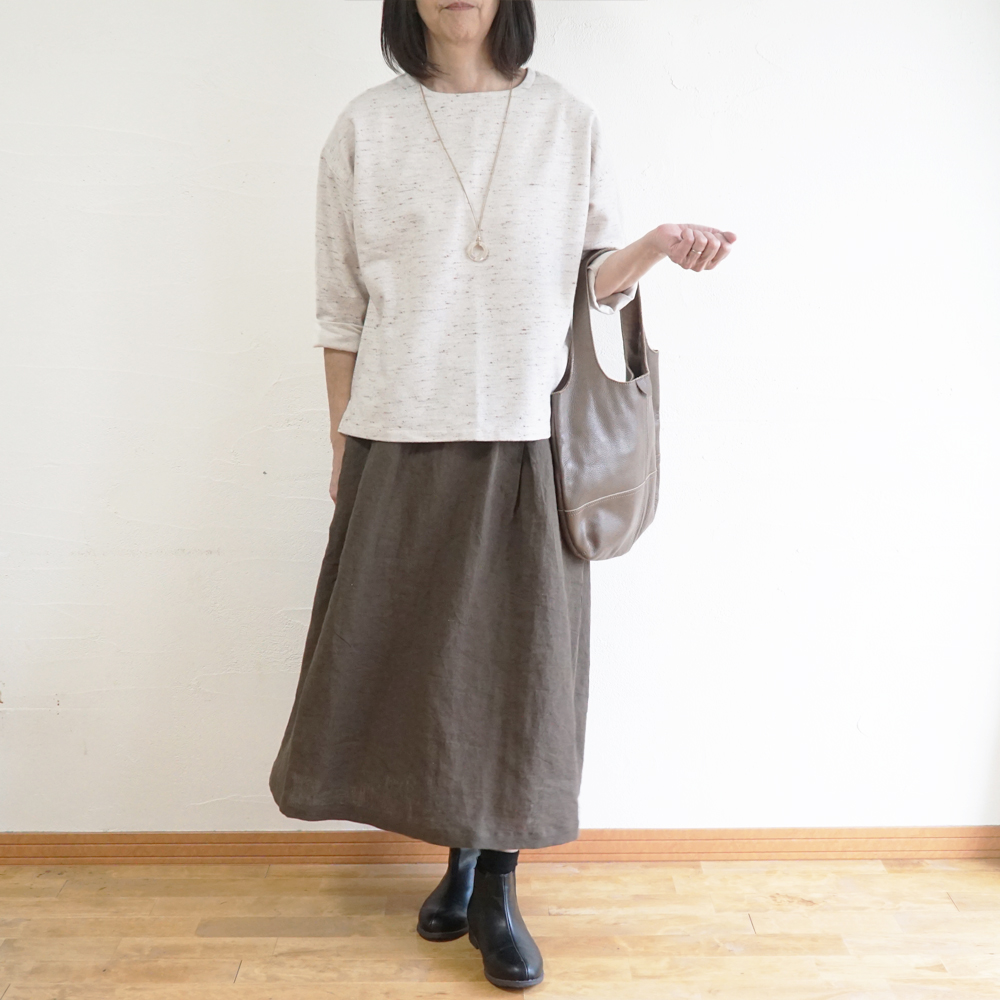 長袖プルオーバー 