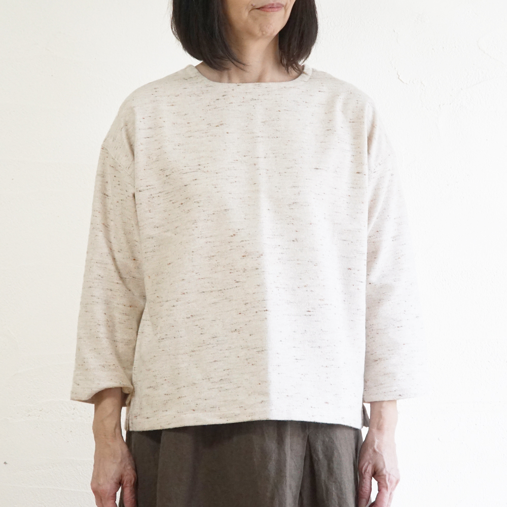 長袖プルオーバー 