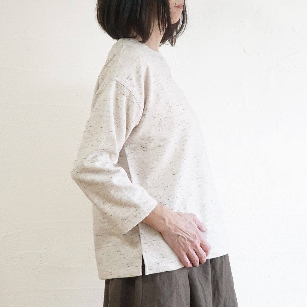 長袖プルオーバー 