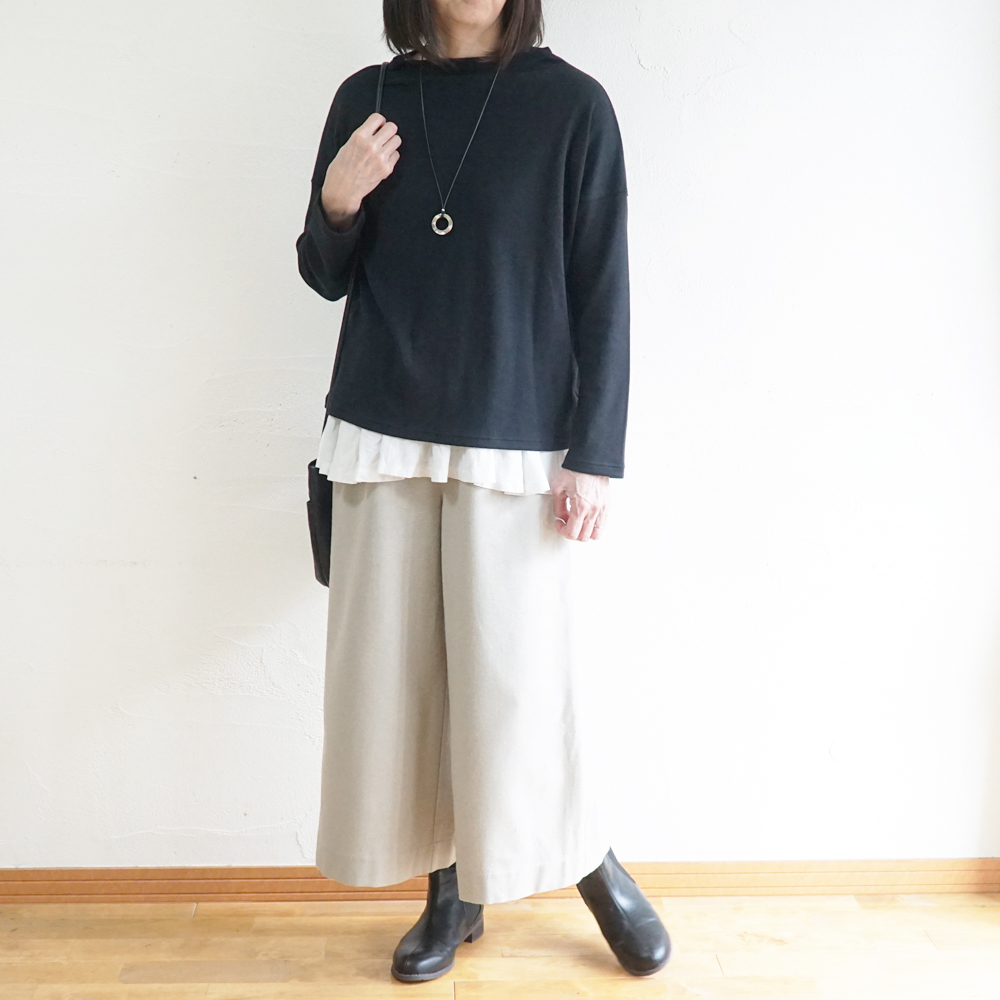 ボトルネックプルオーバー 