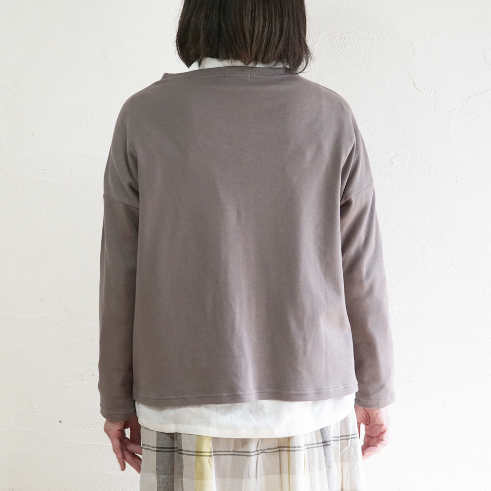 ボトルネックプルオーバー 