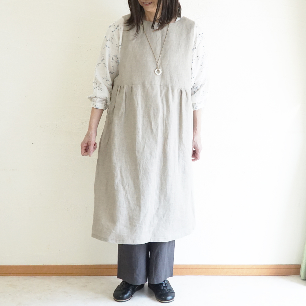 リネンワンピース 