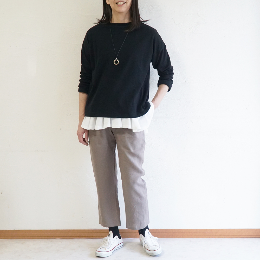 ストレートパンツ 