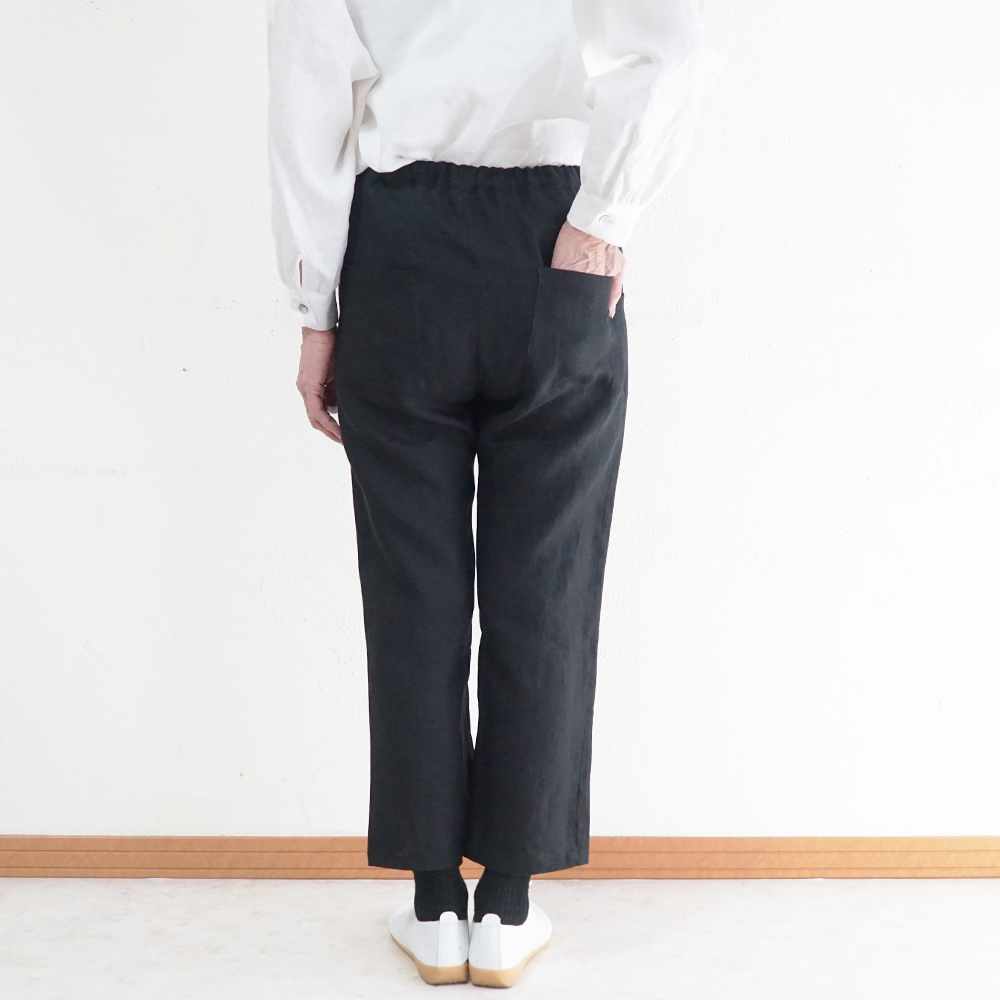 ストレートパンツ 
