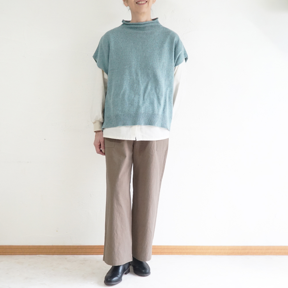 ストレートパンツ 