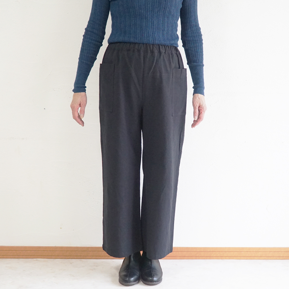 ストレートパンツ 