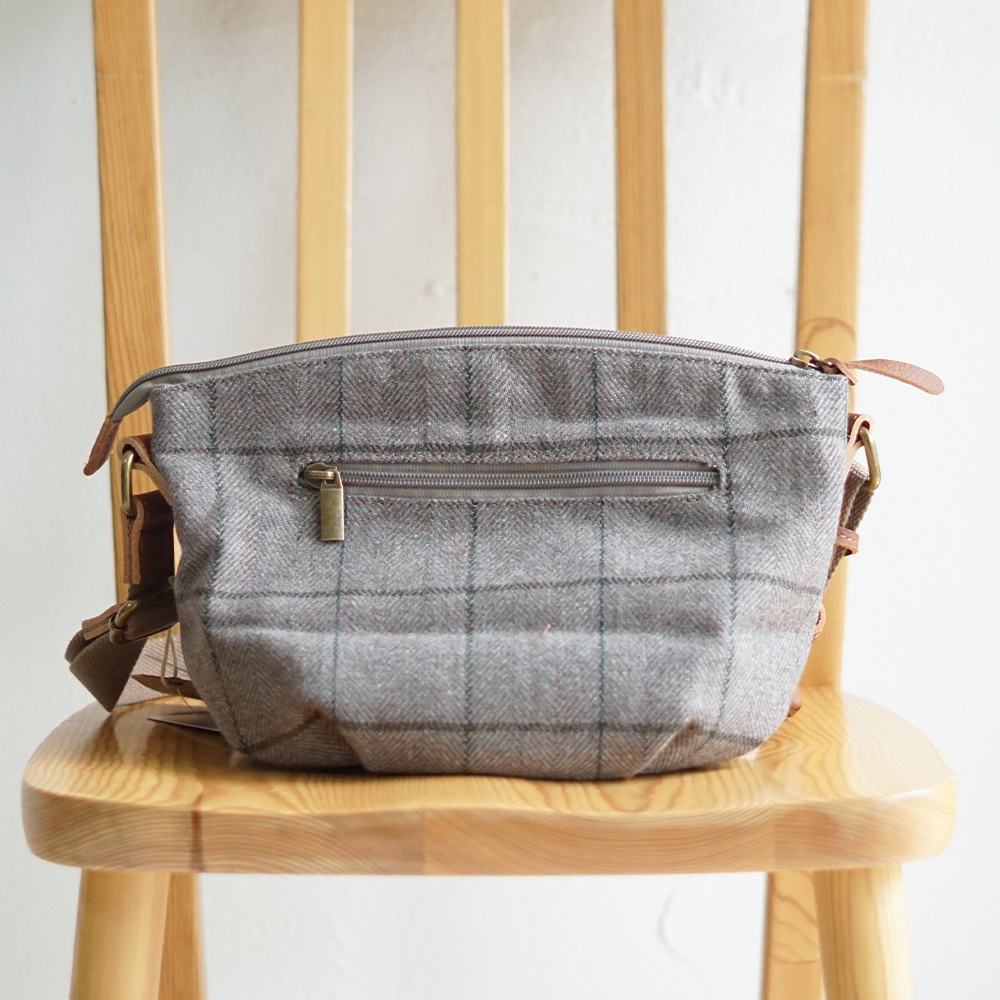 ショルダーバッグ 