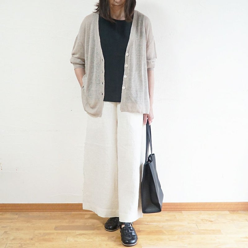 Branch m‘.,ブランチエム,ナチュラル,30代,40代,50代,60代,ゆったり,リネン,knit,ニット,リネンニット,カーディガン,ニットカーディガン,Vネック,Vネックカーディガン