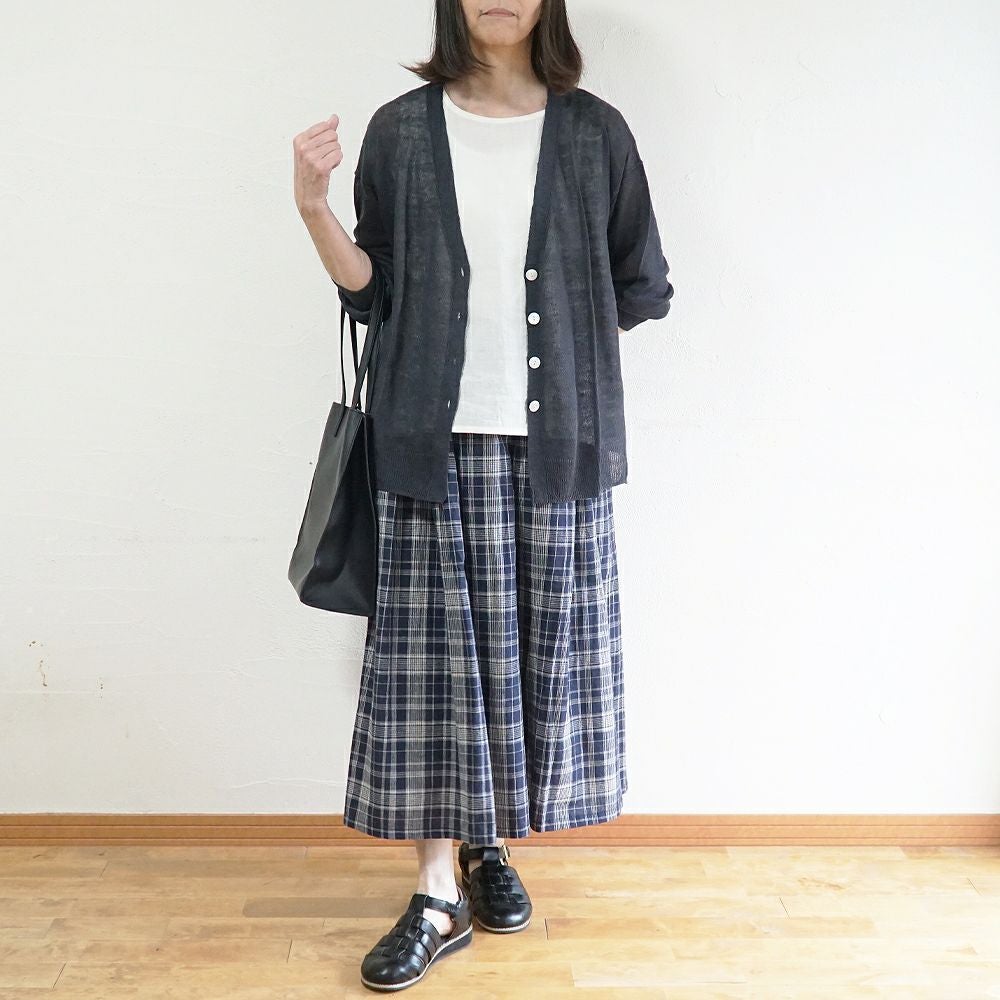 Branch m‘.,ブランチエム,ナチュラル,30代,40代,50代,60代,ゆったり,リネン,knit,ニット,リネンニット,カーディガン,ニットカーディガン,Vネック,Vネックカーディガン