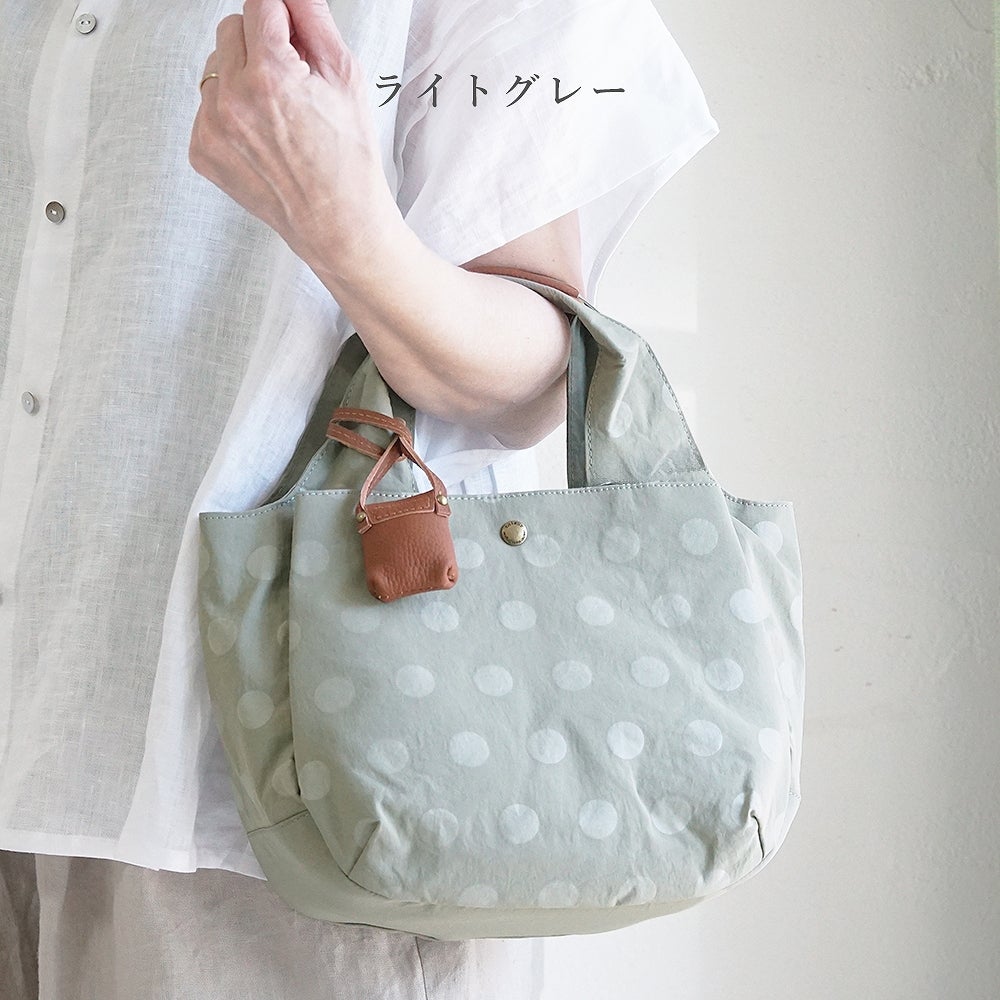 Branch m‘.,ブランチエム,ナチュラル,30代,40代,50代,60代,ゆったり,バッグ,サコッシュ,toleur,トーラ,トートバッグ,革バッグ,カウレザーバッグ,カウレザー,