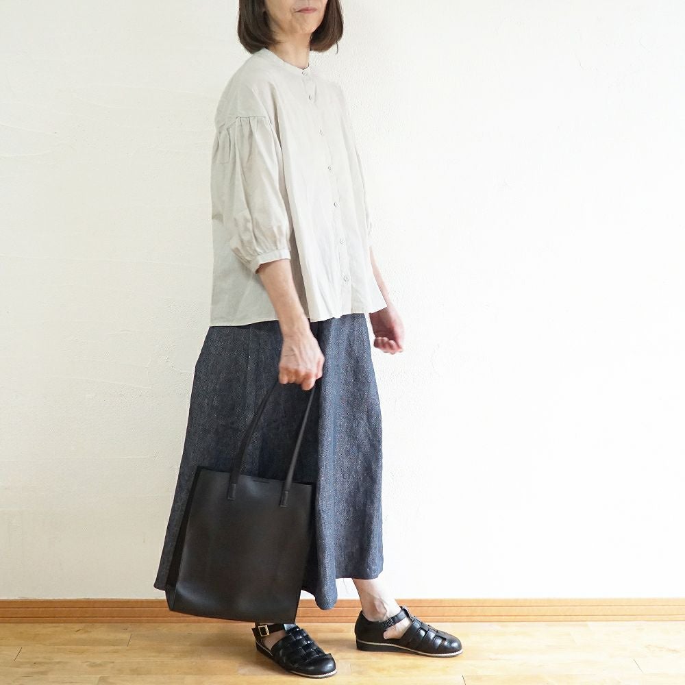 Branch m‘.,ブランチエム,ナチュラル,30代,40代,50代,60代,リネン,ゆったり,コットン,ブラウス,blouse,ギャザーブラウス,バンドカラー,バンドカラーブラウス,コットンリネン,コットンリネンブラウス,