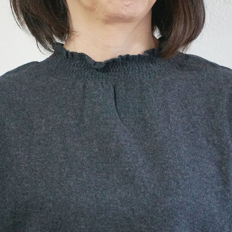 Branch m‘.,ブランチエム,ナチュラル,30代,40代,50代,60代,コットン,ゆったり,blouse,ブラウス,綿ブラウス,起毛ブラウス,フリル,フリルブラウス,シャーリング,シャーリングブラウス 