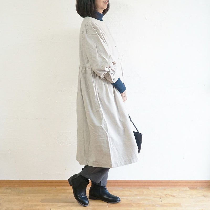 Branch m‘.,ブランチエム,ナチュラル,30代,40代,50代,60代,コットン,ゆったり,blouse,ブラウス,綿ブラウス,綿ウール,コットンウール,ワンピース,ギャザーワンピース,羽織ワンピース,ライトアウター,カーディガン,起毛ワンピース