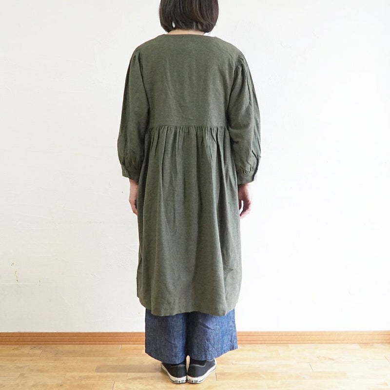 Branch m‘.,ブランチエム,ナチュラル,30代,40代,50代,60代,コットン,ゆったり,blouse,ブラウス,綿ブラウス,綿ウール,コットンウール,ワンピース,ギャザーワンピース,羽織ワンピース,ライトアウター,カーディガン,起毛ワンピース