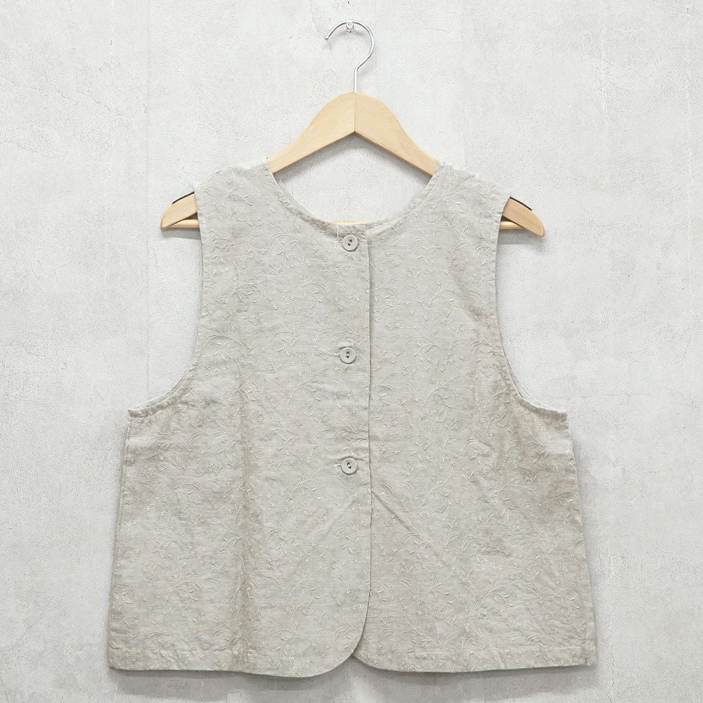 Branch m‘.,ブランチエム,ナチュラル,30代,40代,50代,60代,リネン,ゆったり,刺繍,刺繍ベスト,ベスト,2way,前後着用,2wayベスト