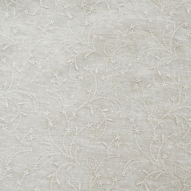 Branch m‘.,ブランチエム,ナチュラル,30代,40代,50代,60代,リネン,ゆったり,刺繍,刺繍ブラウス,blouse,ブラウス,プルオーバー,プルオーバーブラウス