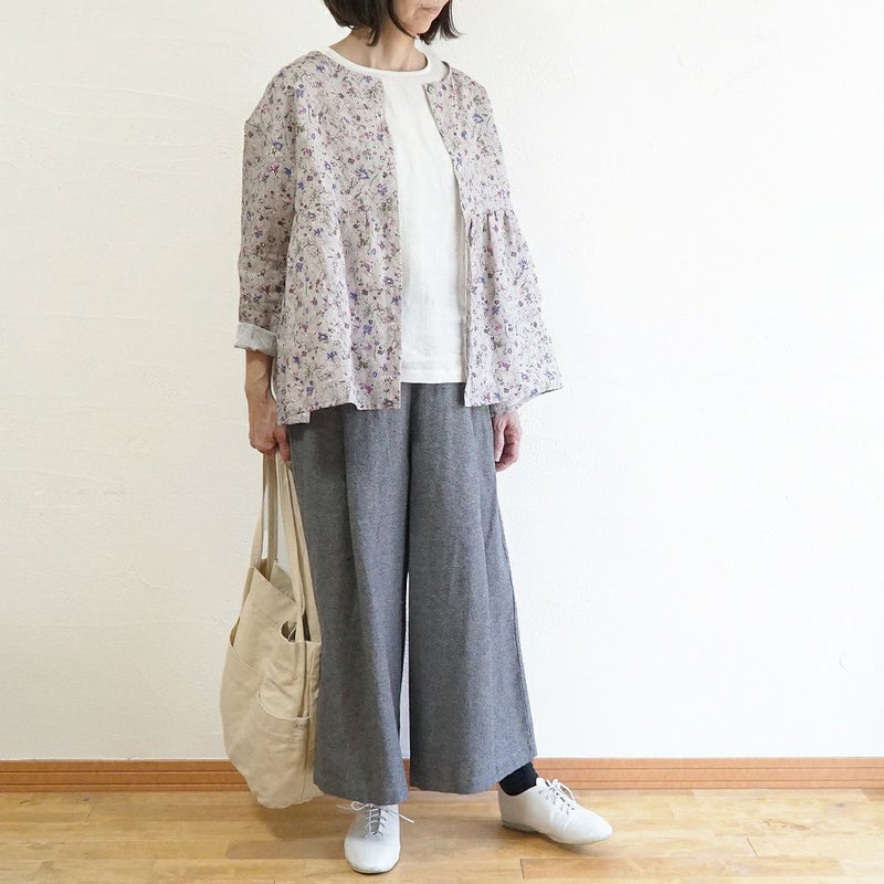 Branch m‘.,ブランチエム,ナチュラル,30代,40代,50代,60代,リネン,ゆったり, ブラウス,リネンブラウス,花柄,花柄ブラウス,2way,2wayブラウスノーカラーブラウス,ギャザーブラウ