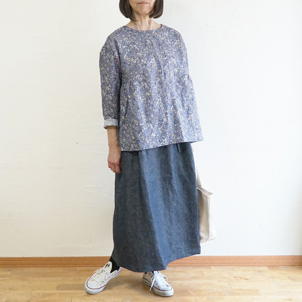 Branch m‘.,ブランチエム,ナチュラル,30代,40代,50代,60代,リネン,ゆったり, ブラウス,リネンブラウス,花柄,花柄ブラウス,2way,2wayブラウスノーカラーブラウス,ギャザーブラウ