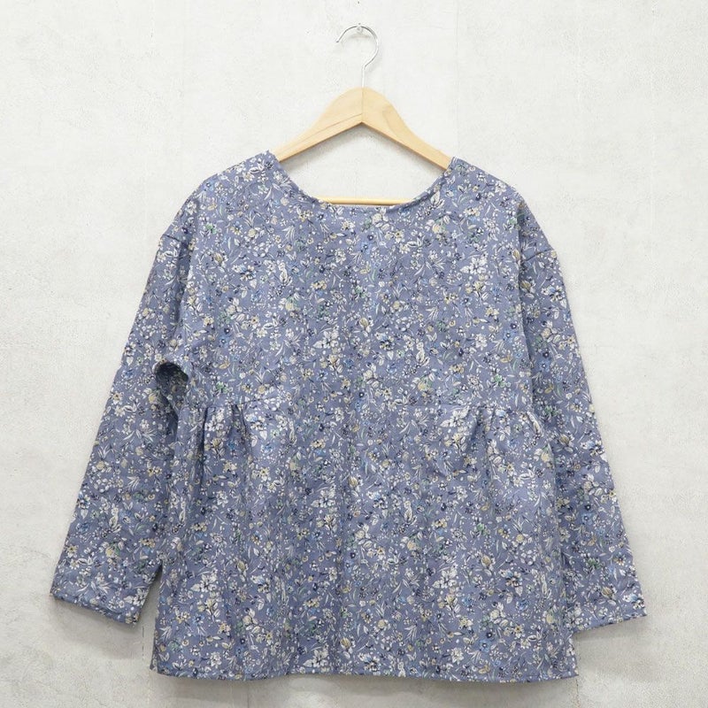 Branch m‘.,ブランチエム,ナチュラル,30代,40代,50代,60代,リネン,ゆったり, ブラウス,リネンブラウス,花柄,花柄ブラウス,2way,2wayブラウスノーカラーブラウス,ギャザーブラウ