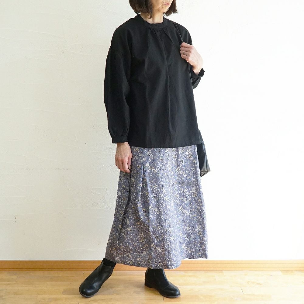 Branch m‘.,ブランチエム,ナチュラル,30代,40代,50代,60代,リネン,ゆったり,skirt,スカート,リネンスカート,タックスカート,花柄,花柄スカート,花柄プリント,