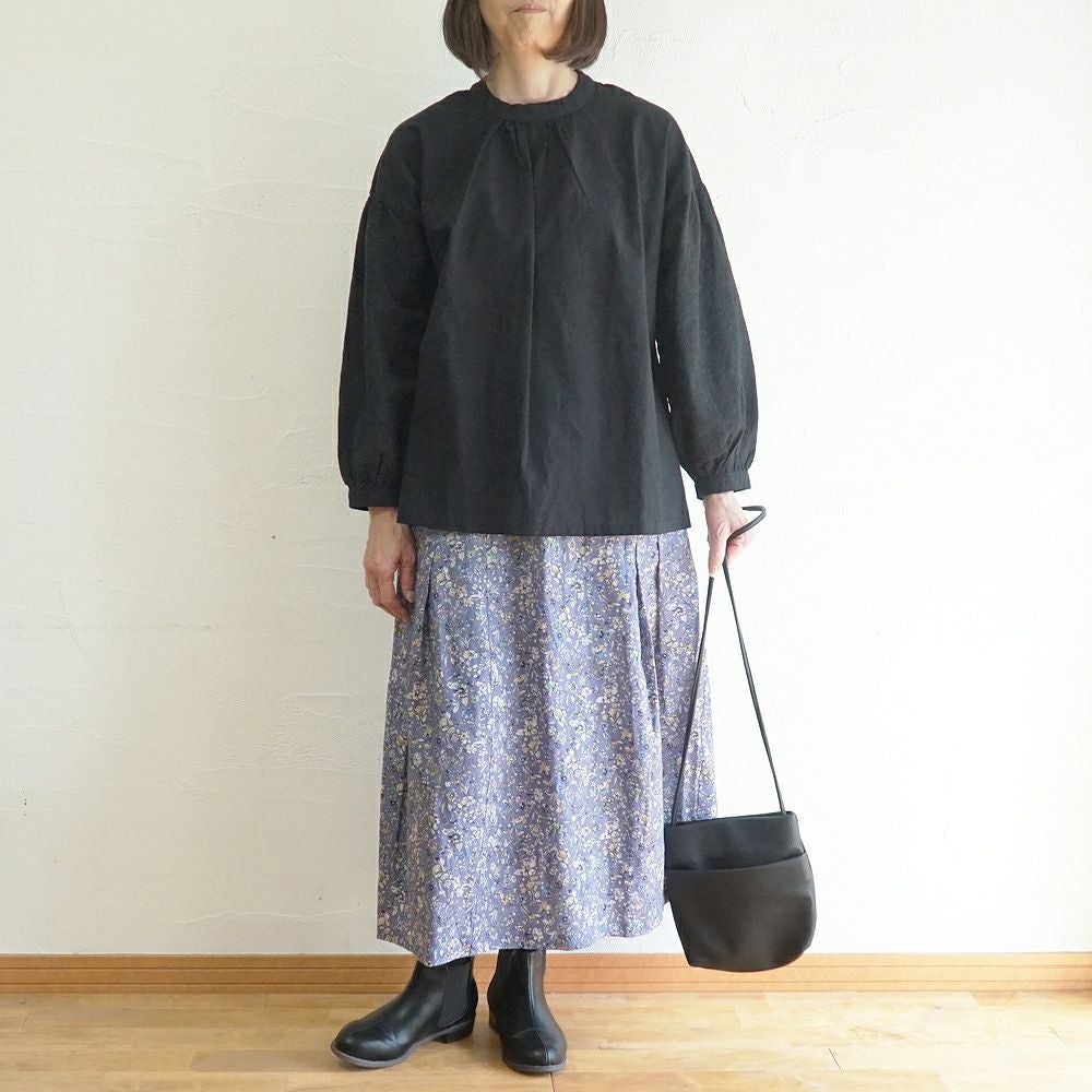 Branch m‘.,ブランチエム,ナチュラル,30代,40代,50代,60代,リネン,ゆったり,skirt,スカート,リネンスカート,タックスカート,花柄,花柄スカート,花柄プリント,