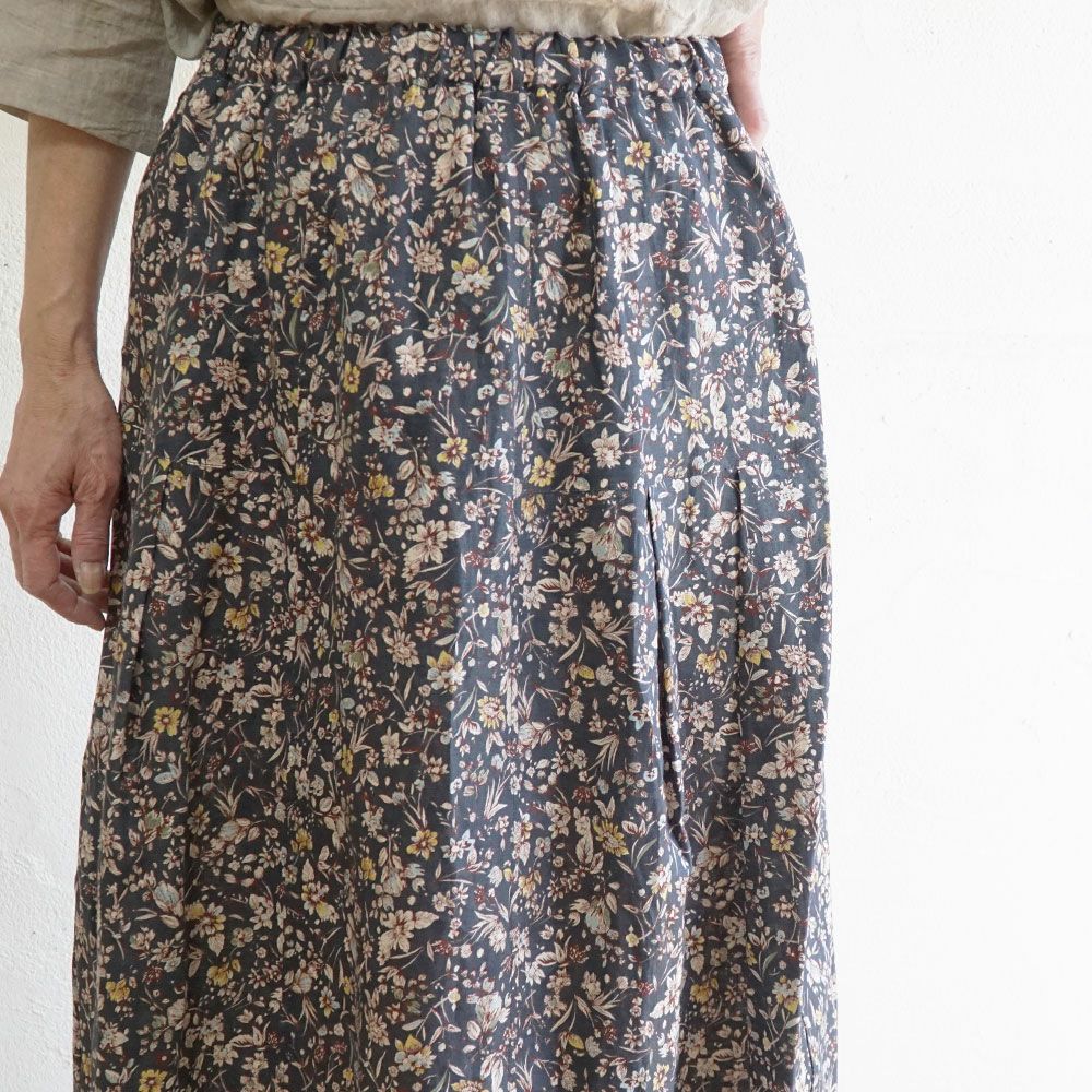 Branch m‘.,ブランチエム,ナチュラル,30代,40代,50代,60代,リネン,ゆったり,skirt,スカート,リネンスカート,タックスカート,花柄,花柄スカート,花柄プリント,