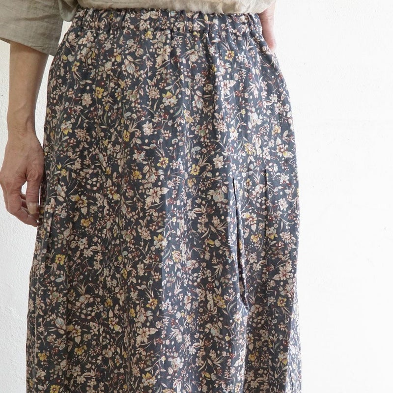 Branch m‘.,ブランチエム,ナチュラル,30代,40代,50代,60代,リネン,ゆったり,skirt,スカート,リネンスカート,タックスカート,花柄,花柄スカート,花柄プリント,