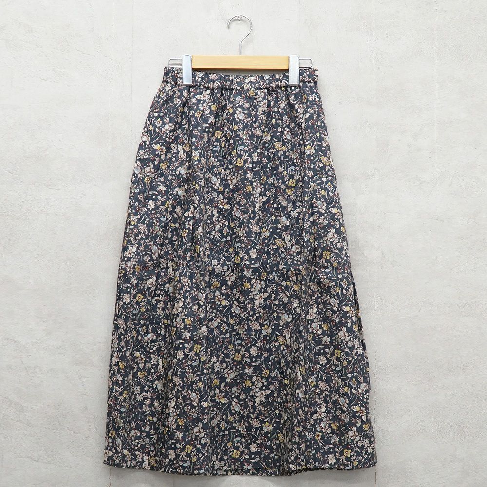 Branch m‘.,ブランチエム,ナチュラル,30代,40代,50代,60代,リネン,ゆったり,skirt,スカート,リネンスカート,タックスカート,花柄,花柄スカート,花柄プリント,