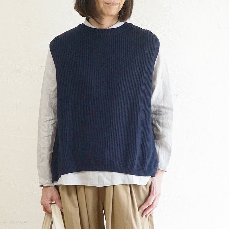 Branch m‘.,ブランチエム,ナチュラル,30代,40代,50代,60代,コットン,ゆったり, ニット,コットンニット,綿,綿ニット,ニットベスト,ベスト,