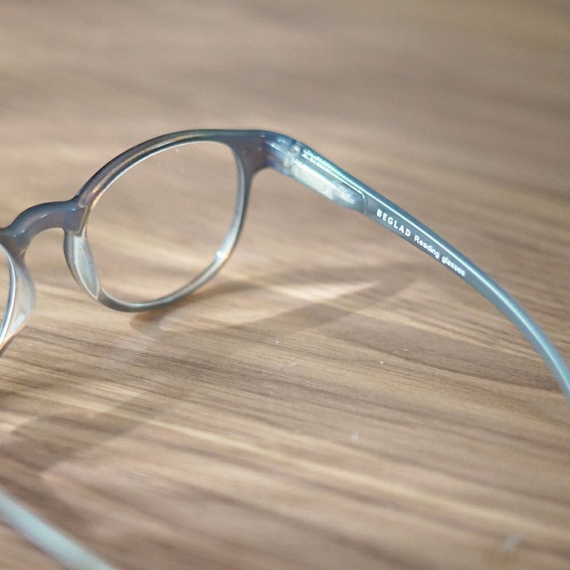 Branch m‘.,ブランチエム,ナチュラル,30代,40代,50代,60代,老眼鏡,リーディンググラス,BEGLAD,おしゃれ,ビグラッド,メガネ,眼鏡