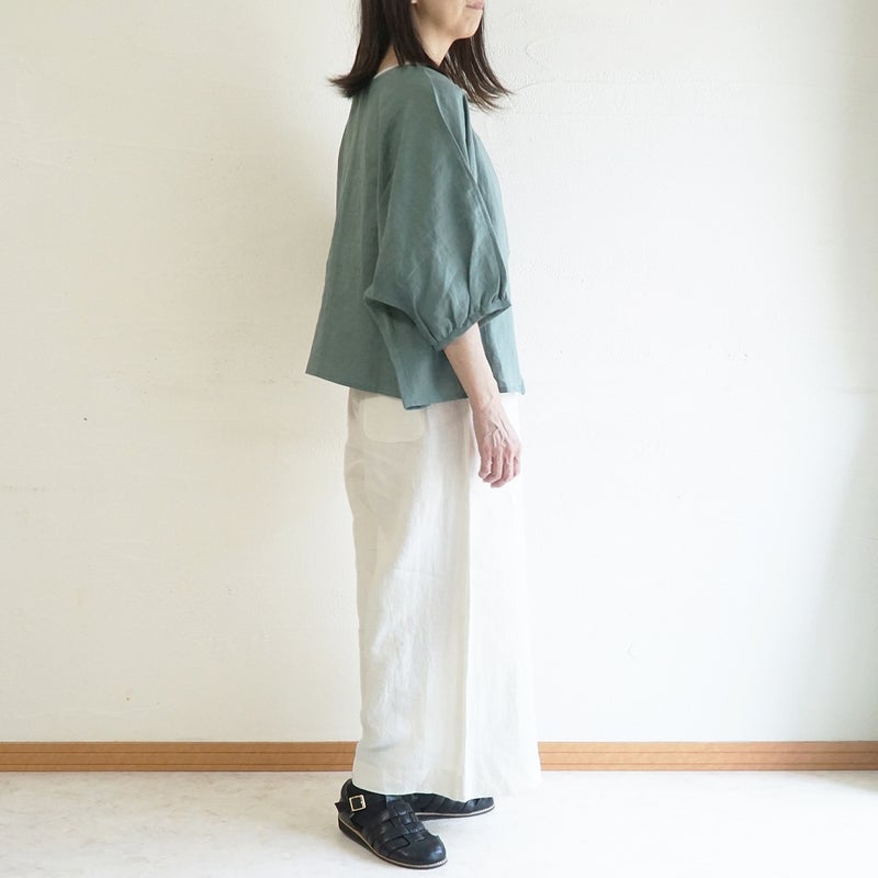 Branch m‘.,ブランチエム,ナチュラル,30代,40代,50代,60代,リネン,ゆったり,ブラウス,リネンブラウス,ドルマンブラウス,ドルマン,ドルマンシルエット,クルーネック,クルーネックブラウス,羽織, 