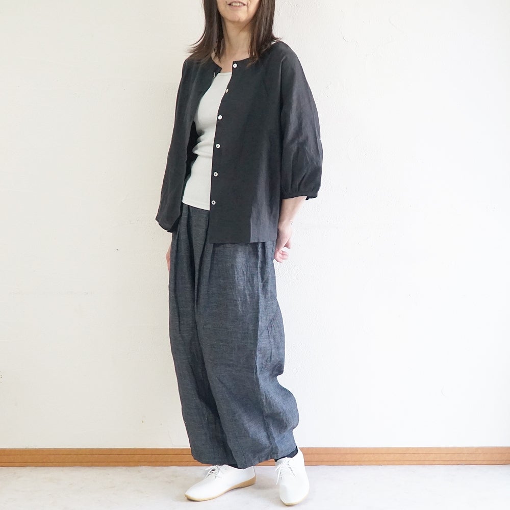 Branch m‘.,ブランチエム,ナチュラル,30代,40代,50代,60代,リネン,ゆったり,ブラウス,リネンブラウス,ドルマンブラウス,ドルマン,ドルマンシルエット,クルーネック,クルーネックブラウス,羽織, 