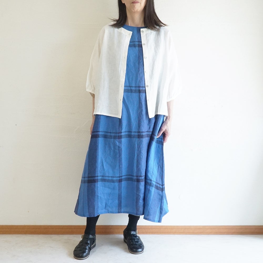 Branch m‘.,ブランチエム,ナチュラル,30代,40代,50代,60代,リネン,ゆったり,ブラウス,リネンブラウス,ドルマンブラウス,ドルマン,ドルマンシルエット,クルーネック,クルーネックブラウス,羽織, 