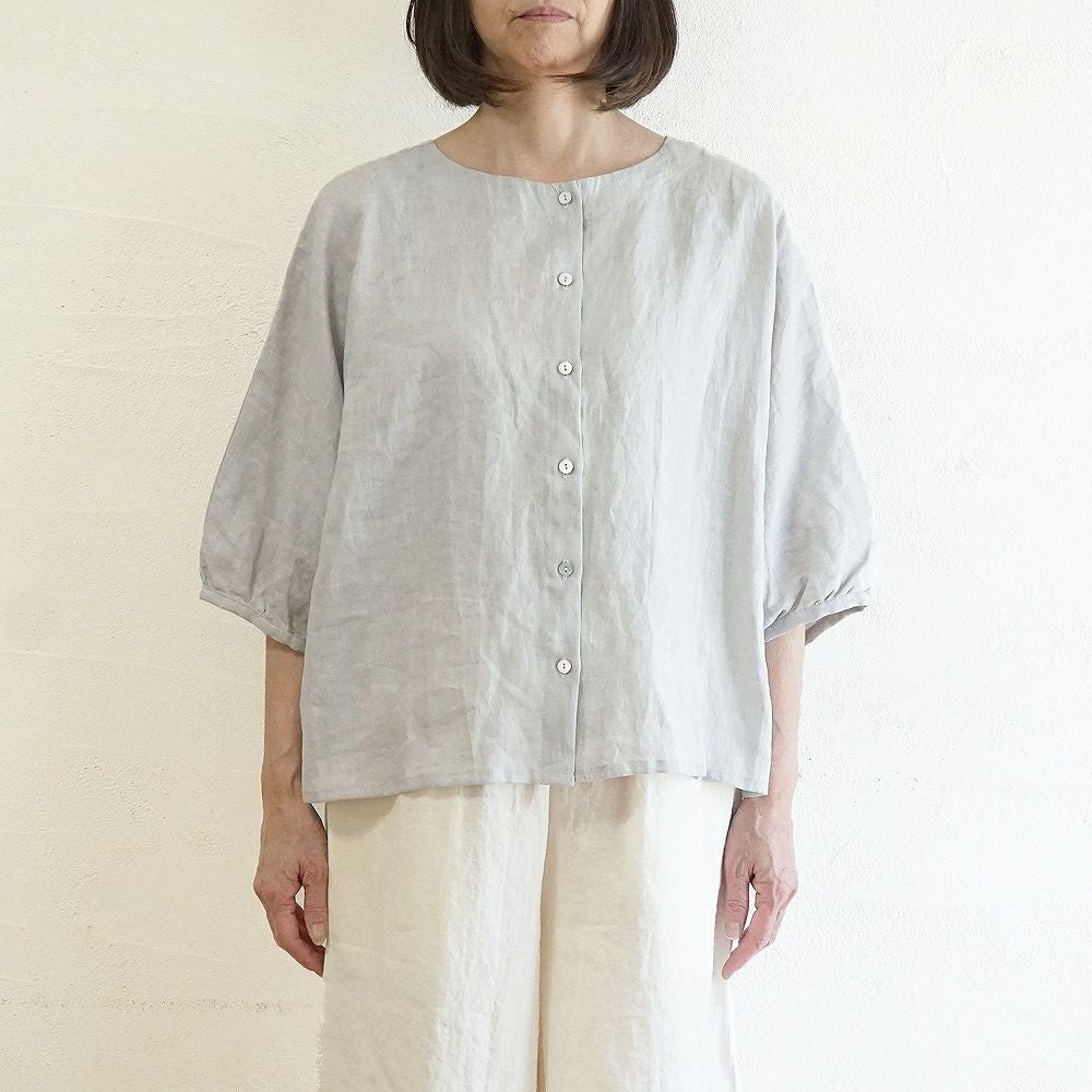 Branch m‘.,ブランチエム,ナチュラル,30代,40代,50代,60代,リネン,ゆったり,ブラウス,リネンブラウス,ドルマンブラウス,ドルマン,ドルマンシルエット,クルーネック,クルーネックブラウス,羽織, 