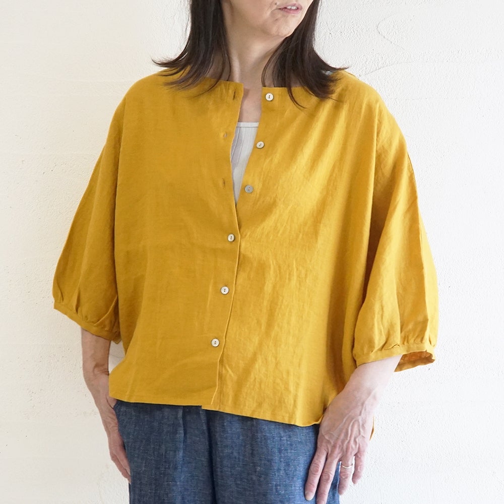 Branch m‘.,ブランチエム,ナチュラル,30代,40代,50代,60代,リネン,ゆったり,ブラウス,リネンブラウス,ドルマンブラウス,ドルマン,ドルマンシルエット,クルーネック,クルーネックブラウス,羽織, 