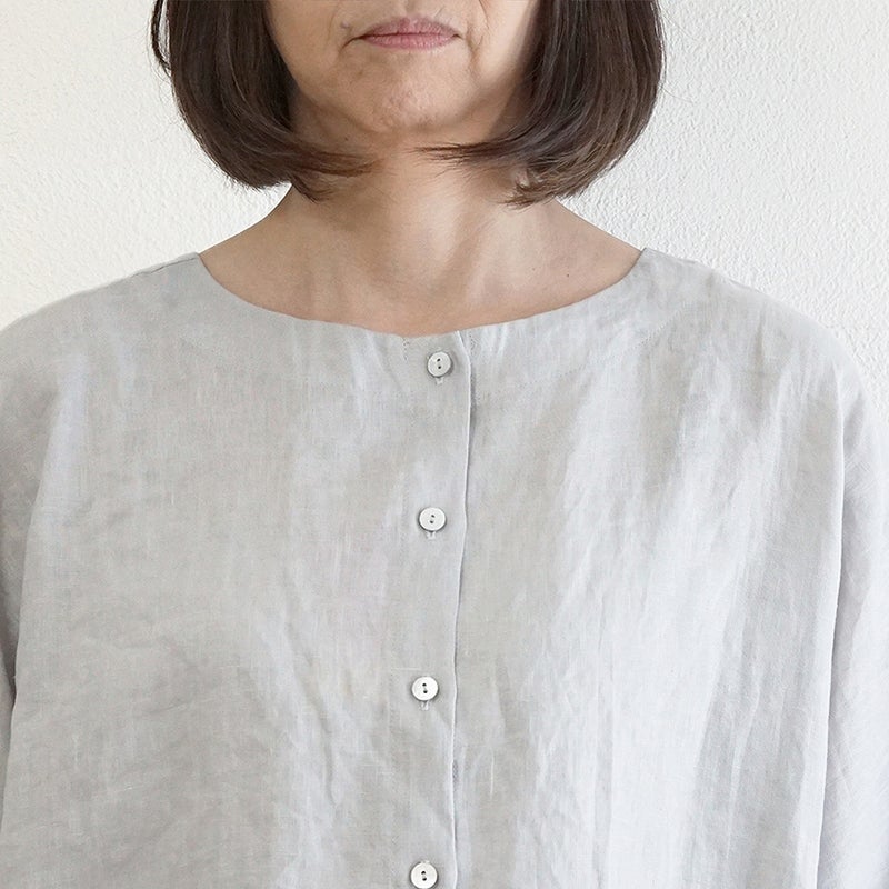 Branch m‘.,ブランチエム,ナチュラル,30代,40代,50代,60代,リネン,ゆったり,ブラウス,リネンブラウス,ドルマンブラウス,ドルマン,ドルマンシルエット,クルーネック,クルーネックブラウス,羽織, 