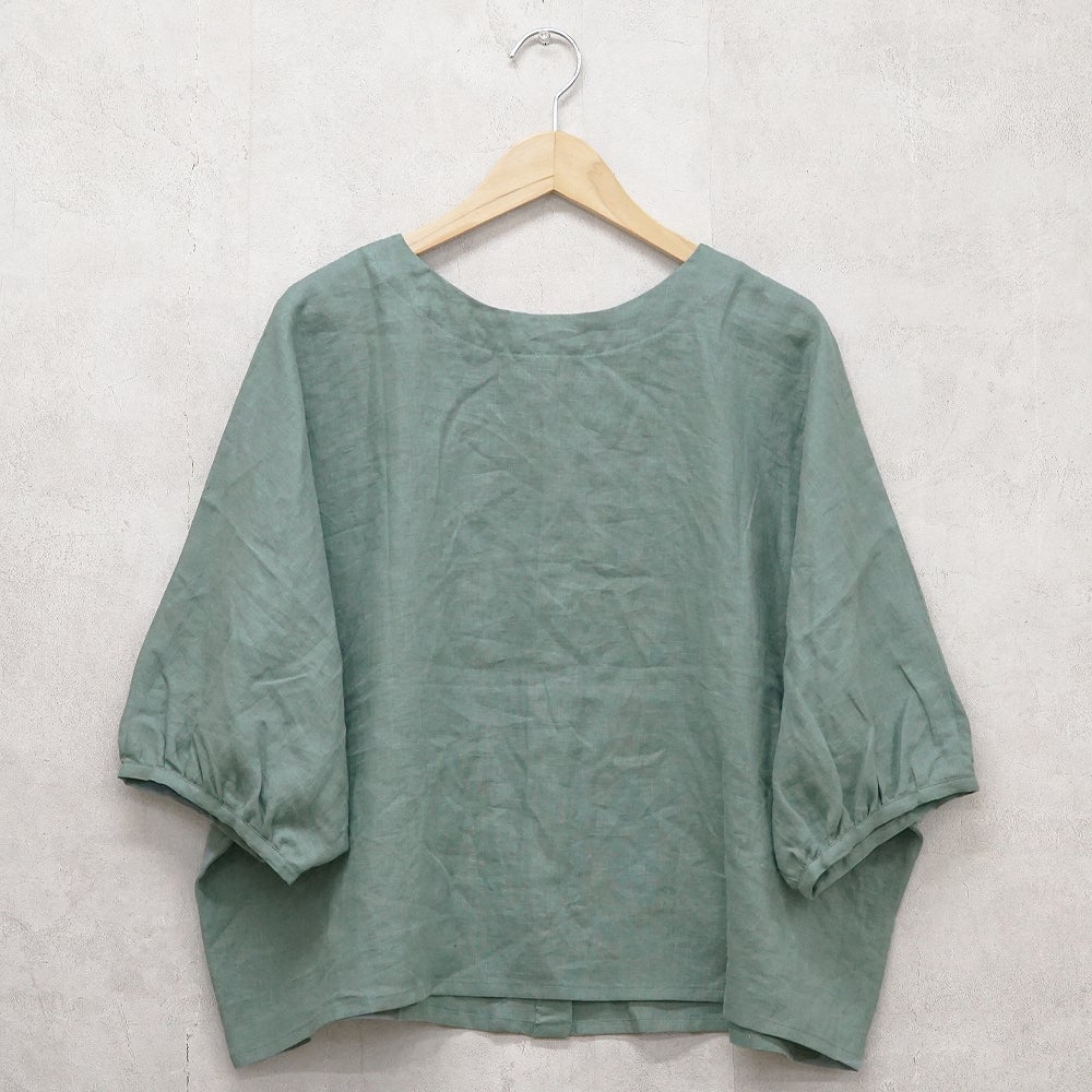 Branch m‘.,ブランチエム,ナチュラル,30代,40代,50代,60代,リネン,ゆったり,ブラウス,リネンブラウス,ドルマンブラウス,ドルマン,ドルマンシルエット,クルーネック,クルーネックブラウス,羽織, 