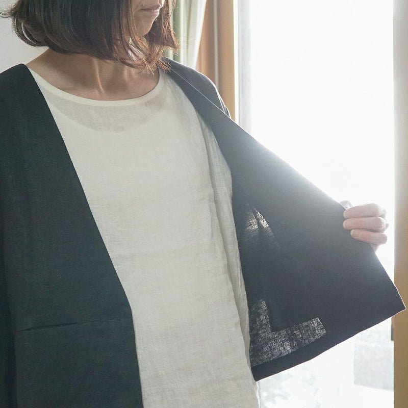Branch m‘.,ブランチエム,ナチュラル,30代,40代,50代,60代,リネン,ゆったり,ジャケット,リネンジャケット,Vネック、Vネックジャケット,ノーカラージャケット,ショート丈,ショートジャケット,フォーマル,オケージョン,セットアップ
