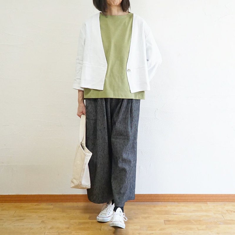 Branch m‘.,ブランチエム,ナチュラル,30代,40代,50代,60代,リネン,ゆったり,ジャケット,リネンジャケット,Vネック、Vネックジャケット,ノーカラージャケット,ショート丈,ショートジャケット,フォーマル,オケージョン,セットアップ