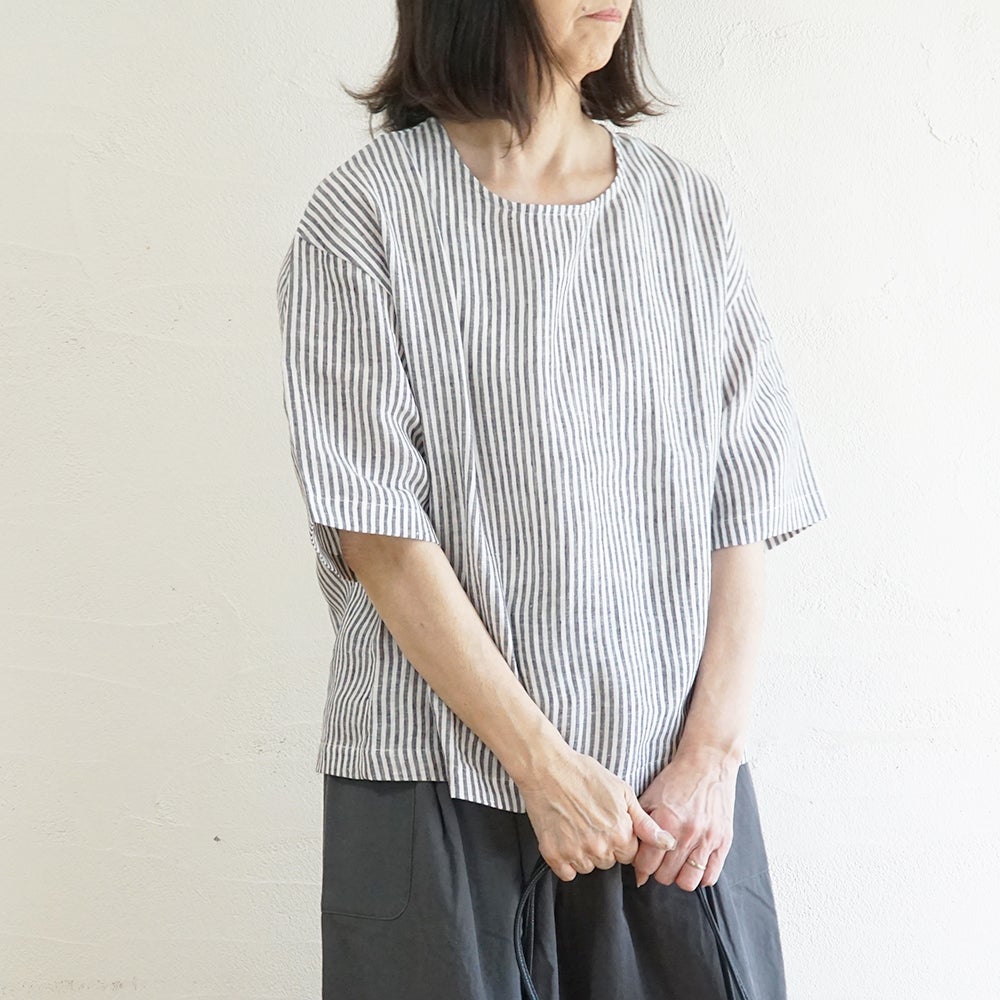 Branch m‘.,ブランチエム,ナチュラル,30代,40代,50代,60代,リネン,ゆったり,blouse,ブラウス,プルオーバー,５分袖プルオーバー,５分袖,ストライプ,ストライプブラウス,ストライプシャツ,リラックス,リラックスプルオーバー
